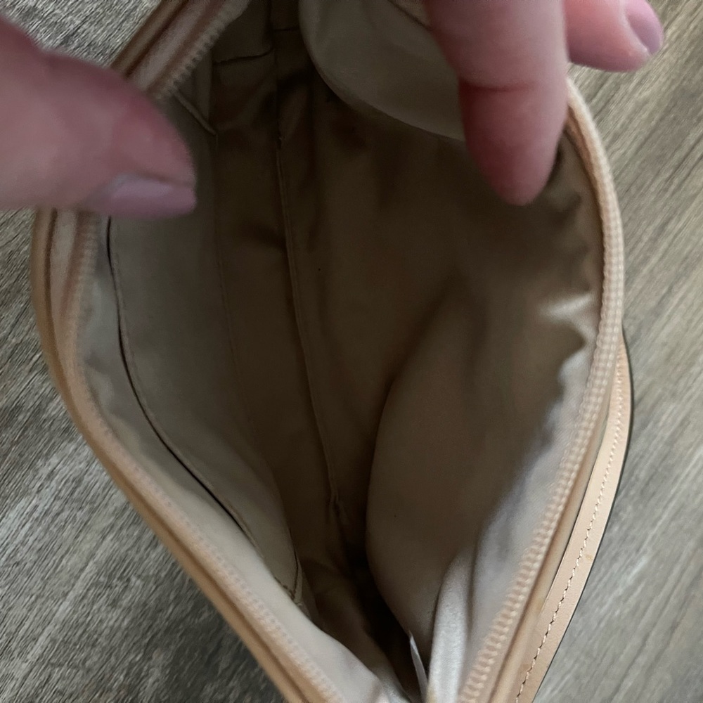 Coach wristlet - Picture 3 of 3